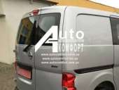   ( )  Nissan NV200