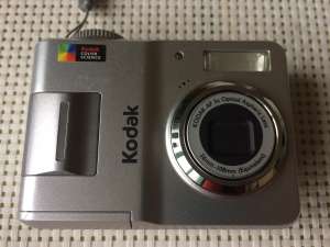    Kodak EASYSHARE C433 Zoom Digital Camera,   -  1
