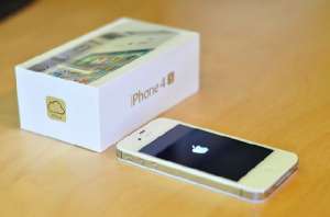 : Apple iPhone 4S 16GB, 32GB, 32GB / iPad 3  2 (WiFi + 3G) -  1