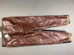 08-16305, ������ ����� C&A - ����������� 1