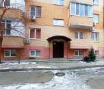 ������� � ����������: 3-� ��������, 76 �2, 1 ��.