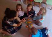   : Montessori Happy Kids