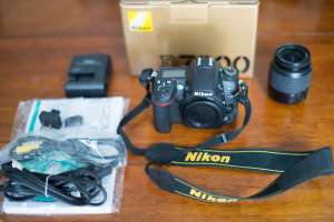 Nikon D7000 16.2     - . -  1