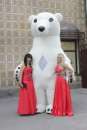 Перейти к объявлению: Закажите ростовую куклу Белый медведь на корпоративный праздник!