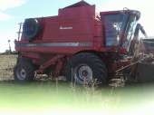 Зерноуборочный комбайн CASE IH 2388 с жаткой флекс CASE IH 1020