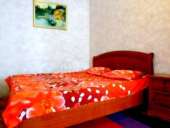 Квартира посуточно в центре возле метро"Льва Толстого". Аренда квартир - Недвижимость