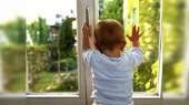 Купите и вмонтируйте детские замки-блокираторы на окна Penkid. Детский мир - Покупка/Продажа