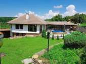 Продам двухэтажный дом с бассейном в Болгарии - объявление