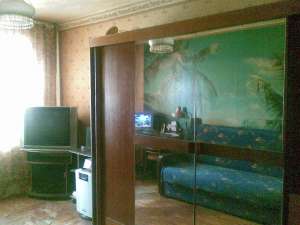 ���� ������� ��� ����� (���������� - �����-�����, �� ������). ��� ��������� - 600 ���/���. - ����������� 1