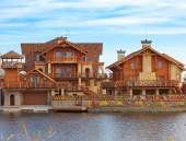 ������� � ����������: ����� ��� �� ����� 1600 ��.�. ������� � ������� �� �����. ��� ��������