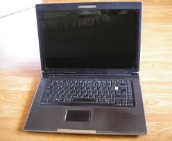 ������ �� �������� ��������� ������� Toshiba Satellite L30-x10 (�������� � ���������) - ����������� 1