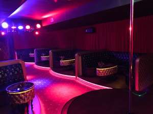 ������ ��� ��������� POLE D�NCE � ������ - ����� �����, 4000 ���. - ����������� 1