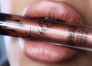 ������ ������� ������ Kylie - ����������� 1