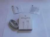 ������� � ����������: ������ �������� Earpods � ������ Lightning. �����. ������������