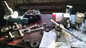 ������ ��������� � ���������� ����������� Cat, Volvo, Hitachi � Komatsu - ����������� 1