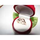 ������� � ����������: ������ ������������� 585 ����� � ���������