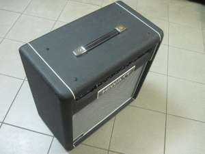 ������ �����-��������� HIWATT B-60 MaxWatt - ����������� 1