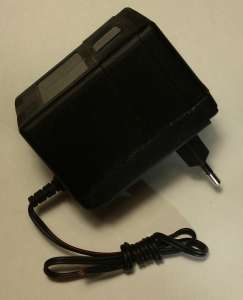 ������� ������� 9V 1A. ���� ������� 9 � 1� �� ������������� � ������. - ����������� 1