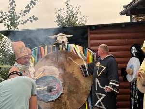 �������, �������, ��������, �������� �� 300 ₽ �� ������ ���� ����� ����� ����������. ������� ������������ �� ���� ����� � - ����������� 1