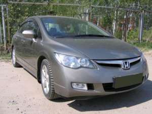 �������� Honda Civic 4d 2006-2010 �/� - ����������� 1