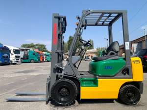 �������� ���������������� Komatsu � ������������� 1422 ���������. - ����������� 1