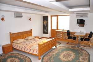 ��������� ��������� ��������-������ �� 2 ���� ��. ��������� (��� ����� �. ����� � ������ ��������). - ����������� 1