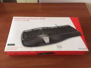 ���������� Microsoft Natural Ergonomic Keyboard 4000 USB (B2M-00020) - ����������� 1