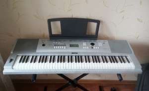 ���������� Yamaha DGX 220 � ��������� ��������� + ����� � ������� - ����������� 1