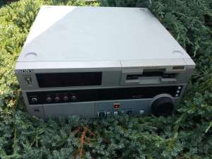 ��������������� dvcam, dv, mini dv Sony DSR-1800AP - ����������� 1